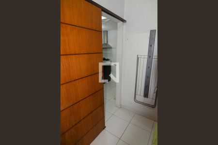Apartamento à venda com 107m², 2 quartos e sem vagaQuarto de Serviço