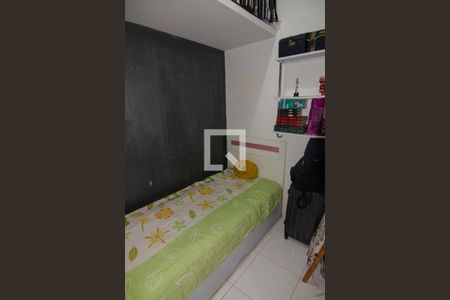 Apartamento à venda com 107m², 2 quartos e sem vagaQuarto de Serviço