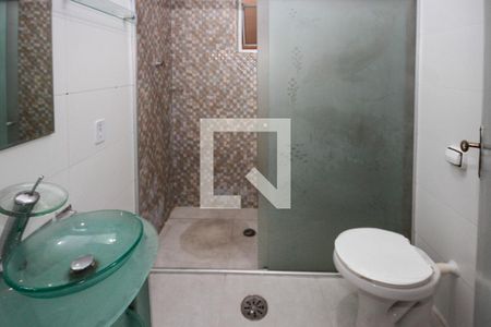 Casa à venda com 300m², 2 quartos e 2 vagasBanheiro