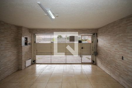 Casa à venda com 300m², 2 quartos e 2 vagasGaragem