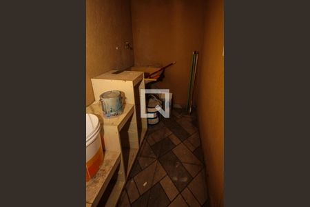 Casa à venda com 300m², 2 quartos e 2 vagasÁrea de Serviço