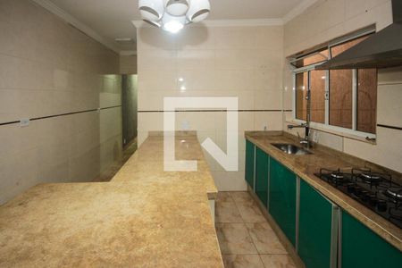 Casa à venda com 300m², 2 quartos e 2 vagasCozinha