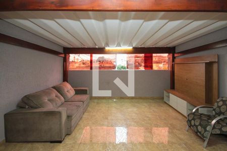 Casa à venda com 300m², 2 quartos e 2 vagasvaranda