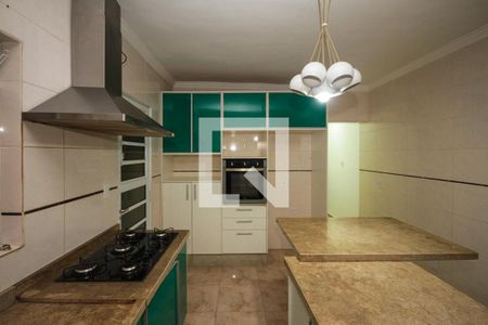 Casa à venda com 300m², 2 quartos e 2 vagasCozinha