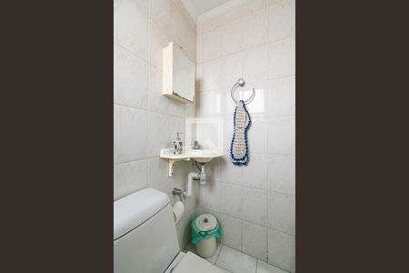 Apartamento à venda com 128m², 3 quartos e 2 vagas Apartamento à venda com 128m², 3 quartos e 2 vagasÁrea de Serviço - Banheiro