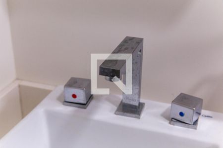 Apartamento para alugar com 58m², 2 quartos e 1 vaga Apartamento para alugar com 58m², 2 quartos e 1 vagaBanheiro