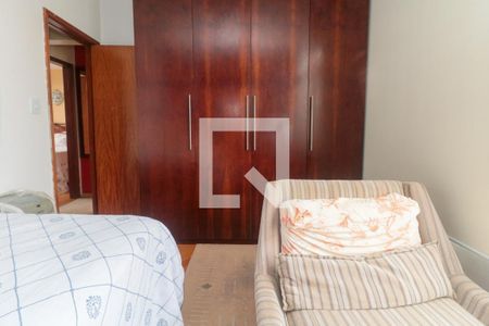 Apartamento para alugar com 141m², 3 quartos e 1 vaga Apartamento para alugar com 141m², 3 quartos e 1 vagaQuarto 1