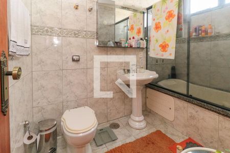 Apartamento para alugar com 141m², 3 quartos e 1 vaga Apartamento para alugar com 141m², 3 quartos e 1 vagaSuíte