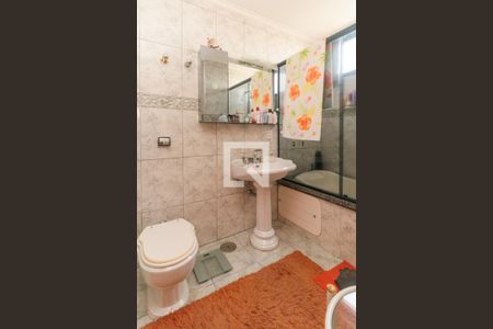 Apartamento para alugar com 141m², 3 quartos e 1 vaga Apartamento para alugar com 141m², 3 quartos e 1 vagaSuíte