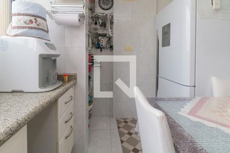 Apartamento para alugar com 141m², 3 quartos e 1 vaga Apartamento para alugar com 141m², 3 quartos e 1 vagaCozinha