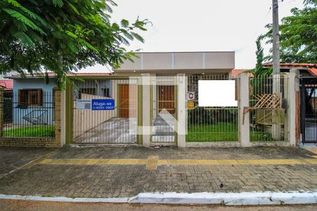 Casa à venda com 100m², 2 quartos e 2 vagasFachada 