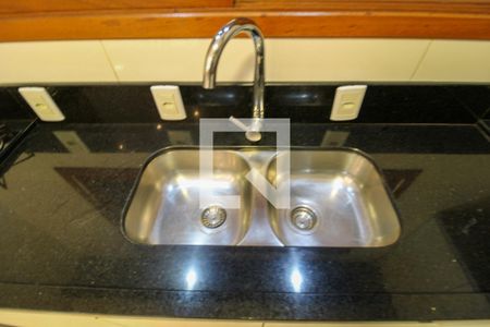 Casa à venda com 100m², 2 quartos e 2 vagasCozinha