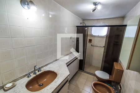 Apartamento à venda com 210m², 4 quartos e 3 vagasBanheiro dos Quartos
