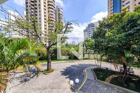 Apartamento à venda com 210m², 4 quartos e 3 vagasVista Suíte 2