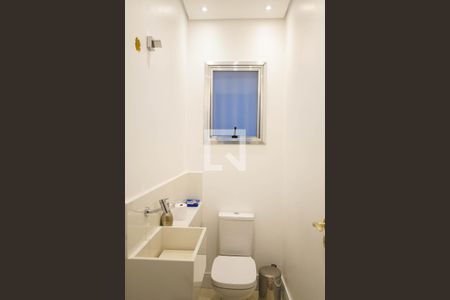 Lavabo de casa à venda com 3 quartos, 265m² em Alto da Lapa, São Paulo