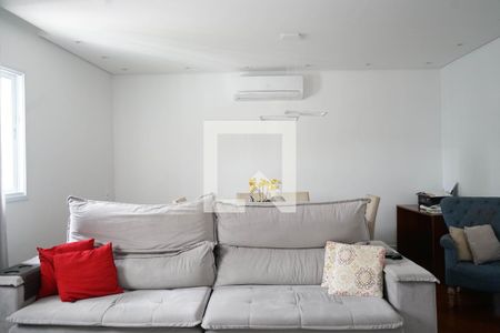 Sala de casa à venda com 3 quartos, 240m² em Alto da Lapa, São Paulo