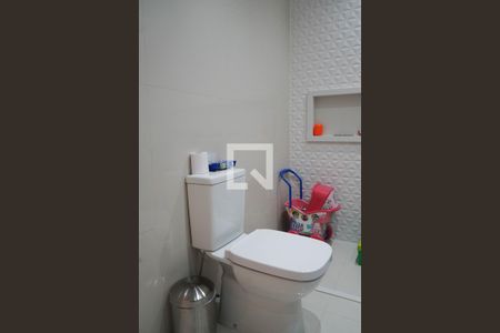 Casa à venda com 265m², 3 quartos e 3 vagasBanheiro da Suíte 3