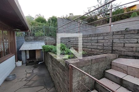 Casa à venda com 200m², 3 quartos e 2 vagas Casa à venda com 200m², 3 quartos e 2 vagasQuintal