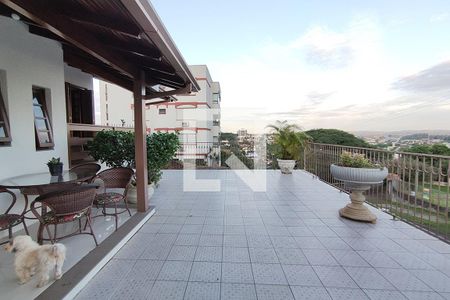 Casa à venda com 200m², 3 quartos e 2 vagas