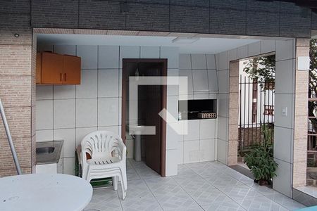 Casa à venda com 200m², 3 quartos e 2 vagas Casa à venda com 200m², 3 quartos e 2 vagasEspaço Gourmet da piscina