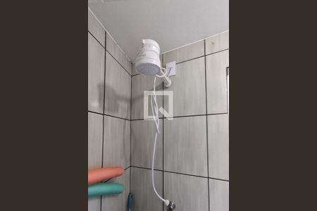 Casa à venda com 200m², 3 quartos e 2 vagas Casa à venda com 200m², 3 quartos e 2 vagasBanheira da piscina