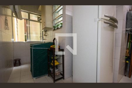 Apartamento para alugar com 66m², 2 quartos e 1 vaga Apartamento para alugar com 66m², 2 quartos e 1 vagaCozinha e Área de Serviço