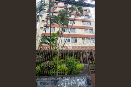 Apartamento para alugar com 66m², 2 quartos e 1 vaga Apartamento para alugar com 66m², 2 quartos e 1 vagaFachada e portaria
