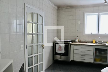 Casa de condomínio para alugar com 500m², 5 quartos e 6 vagasCozinha