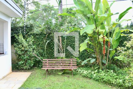 Casa de condomínio para alugar com 500m², 5 quartos e 6 vagasJardim