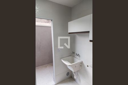 Apartamento para alugar com 30m², 1 quarto e sem vaga Apartamento para alugar com 30m², 1 quarto e sem vagaCozinha e Área de Serviço