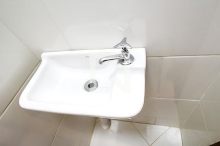 Lavabo de apartamento para alugar com 1 quarto, 50m² em Leblon, Rio de Janeiro