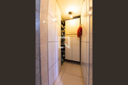 Apartamento à venda com 65m², 3 quartos e 1 vagaÁrea de Serviço