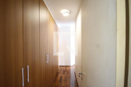 Apartamento à venda com 128m², 3 quartos e 2 vagasCloset