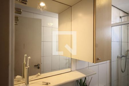 Apartamento à venda com 128m², 3 quartos e 2 vagasBanheiro Quarto 3