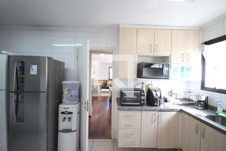 Apartamento à venda com 128m², 3 quartos e 2 vagasCozinha