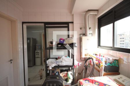 Apartamento à venda com 128m², 3 quartos e 2 vagasÁrea de Serviço