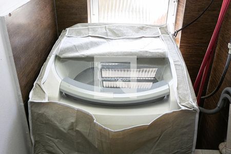 Casa para alugar com 60m², 2 quartos e sem vagaÁrea de Serviço - Máquina de Lavar