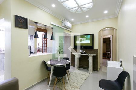 Sala de casa para alugar com 2 quartos, 60m² em Jardim Jaú (zona Leste), São Paulo