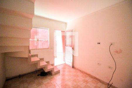 Sala de casa para alugar com 2 quartos, 48m² em Itaquera, São Paulo
