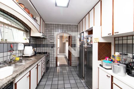 Casa à venda com 387m², 4 quartos e 4 vagasCozinha