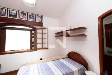 Casa à venda com 387m², 4 quartos e 4 vagasQuarto 3 - Suíte