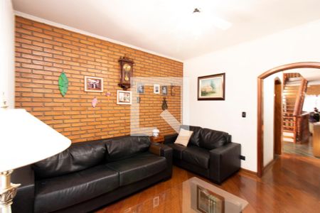 Casa à venda com 387m², 4 quartos e 4 vagasSala Íntima