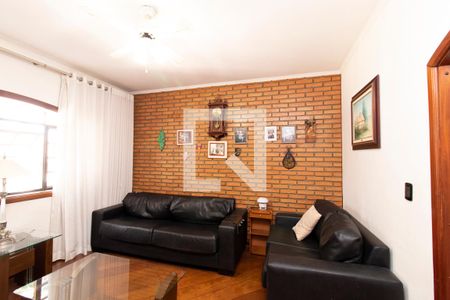 Casa à venda com 387m², 4 quartos e 4 vagasSala Íntima