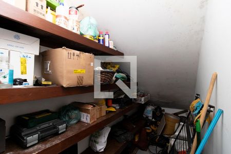 Casa à venda com 387m², 4 quartos e 4 vagasDepósito