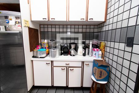 Casa à venda com 387m², 4 quartos e 4 vagasCozinha - Armários