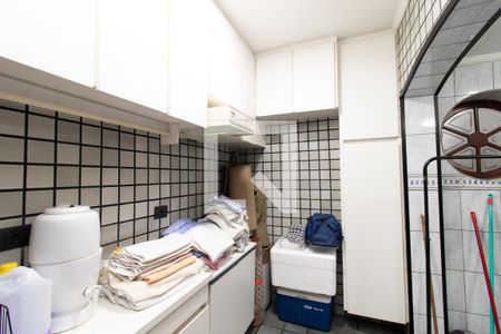 Casa à venda com 387m², 4 quartos e 4 vagasLavanderia