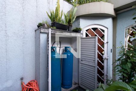 Casa à venda com 387m², 4 quartos e 4 vagasDepósito de Gás