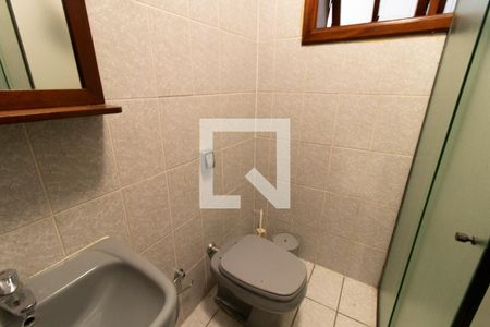 Casa à venda com 387m², 4 quartos e 4 vagasQuarto Serviço - Suíte