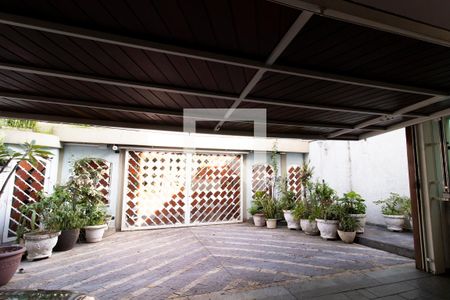 Casa à venda com 387m², 4 quartos e 4 vagasGaragem