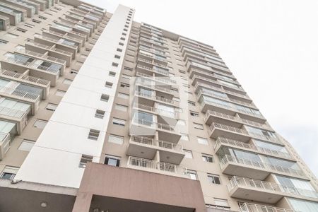 Apartamento à venda com 33m², 1 quarto e 1 vaga Apartamento à venda com 33m², 1 quarto e 1 vagaFachada